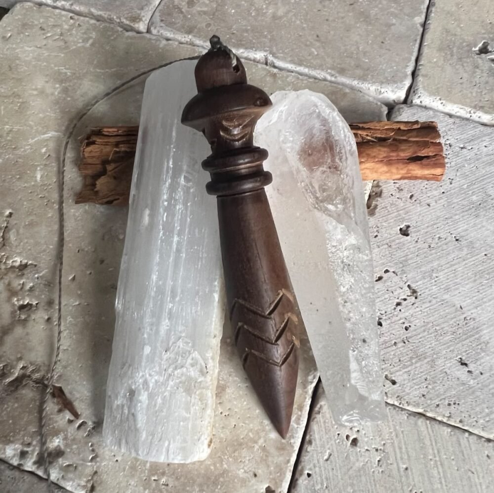 Péndulo Egipcio de Thot de Madera - Radiestesia y Sanación Energética con Lastre